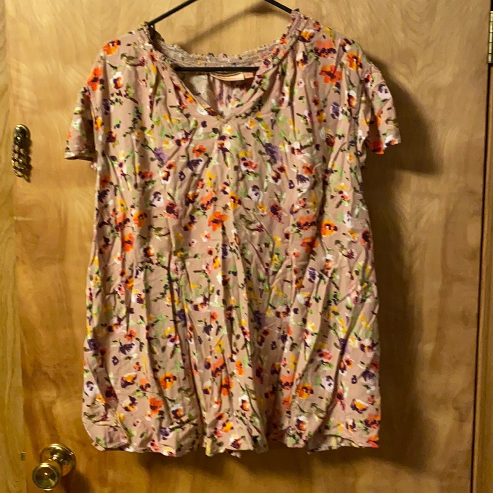Evri Pink floral top size 2x
